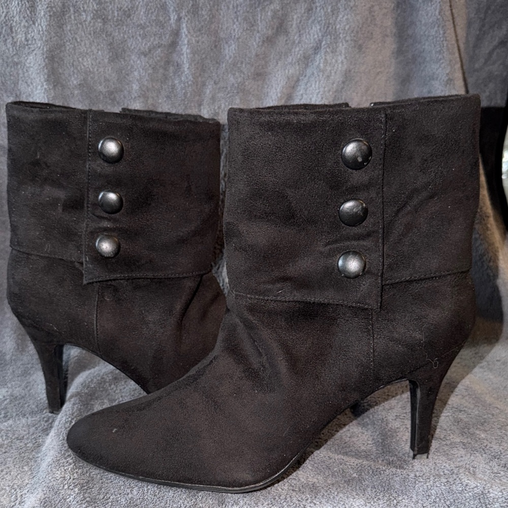 Vintage Vegan Suede Black Heeled Boots